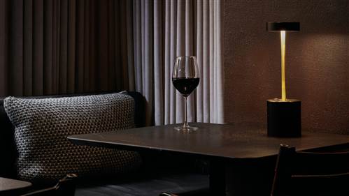 Hotel Danmark Wine Hour