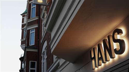 Hotel Hans Facade