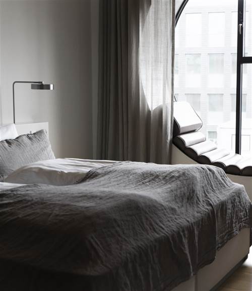 Hotel Ottilia Deluxe Room with round win