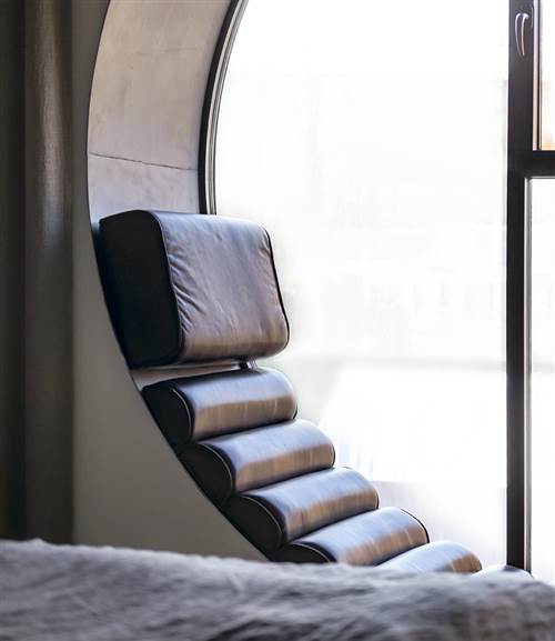 superior double room window