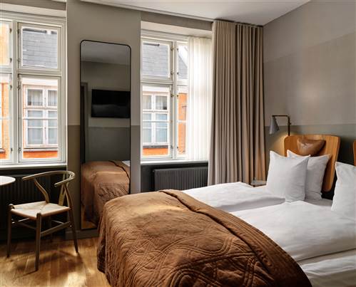 Hotel SP34 Small Double Room (1)