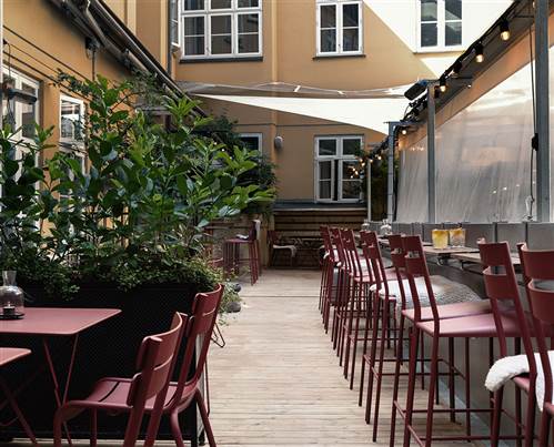 sp34 apartments urban terrace slide