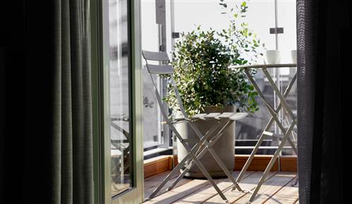 Hotel Hans Deluxe Double Room with balco